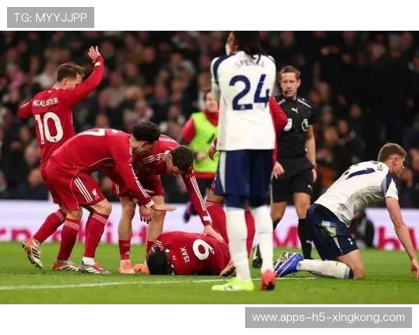 利物浦高速反击,阿诺德脚下斜传助攻致胜一球 利物浦高速反击,阿诺德脚下斜传助攻致胜一球